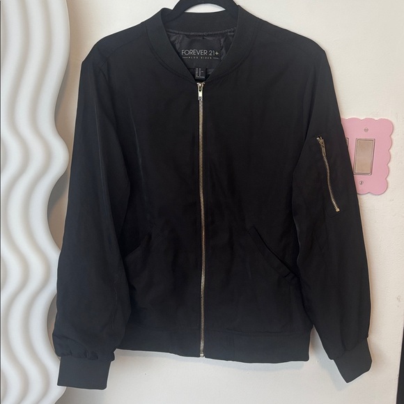 Love Me Forever Jacket - Picture 5 of 5